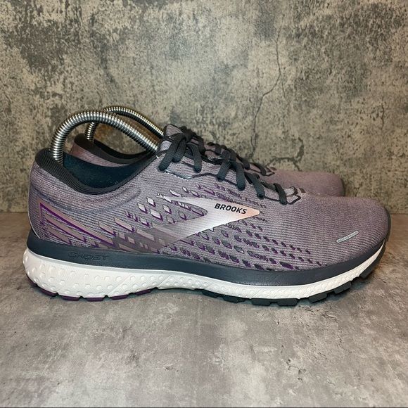 Brooks Ghost 13 Running Sneakers Womens sz 9.5 - Picture 1 of 8
